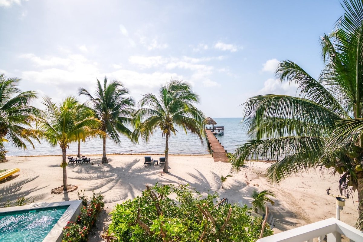 Luxury Oceanfront Villa w/ 2 Pools, Beach & Pier gallery image 3