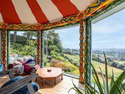 Spectacular & magical home – stunning location!