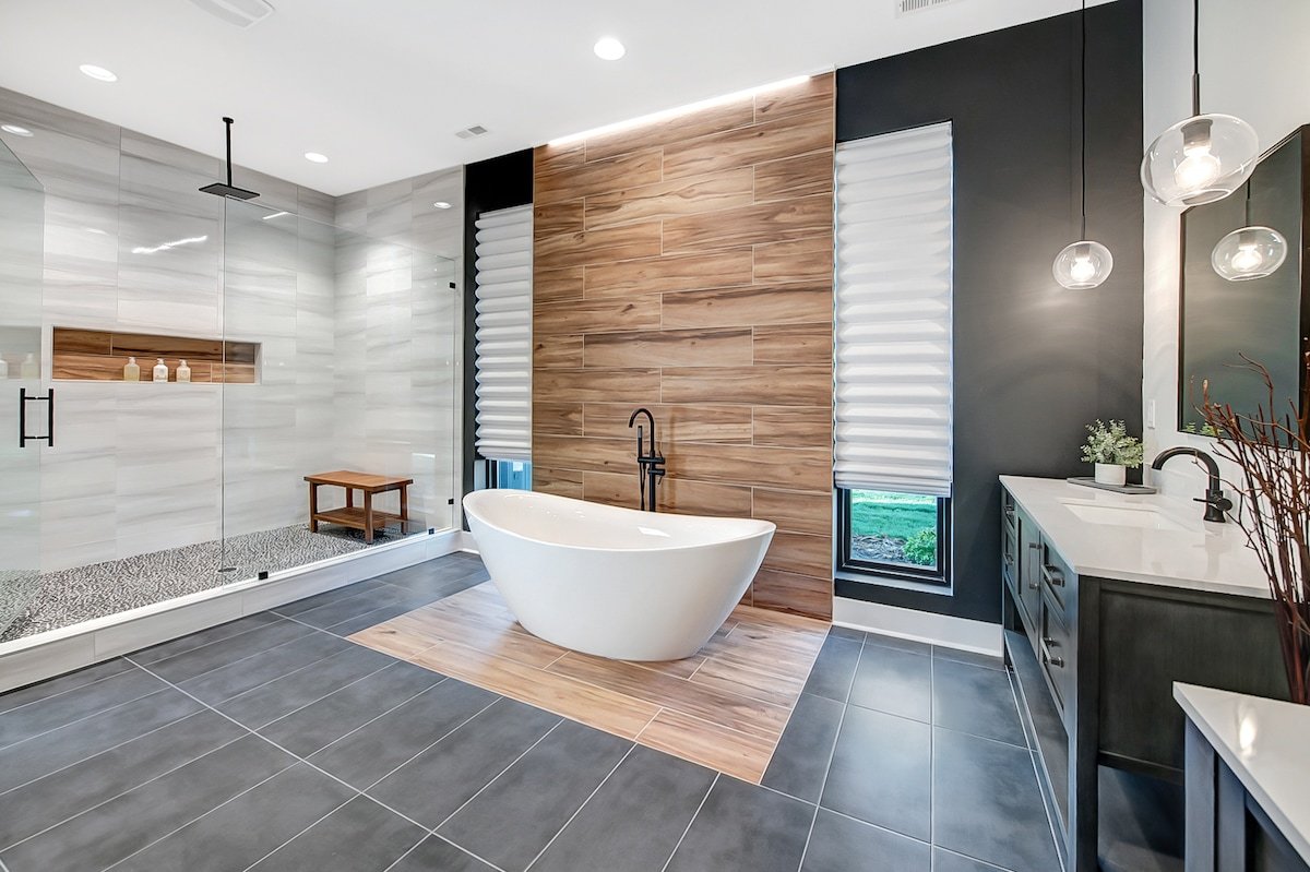 Shoreline on Stonemarker gallery image 3