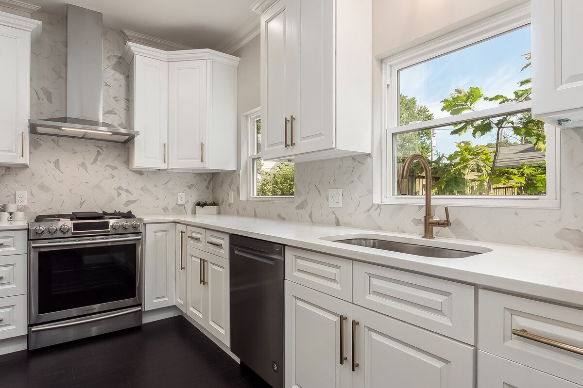 Luxe 4BR w/ Outdoor Living! gallery image 5