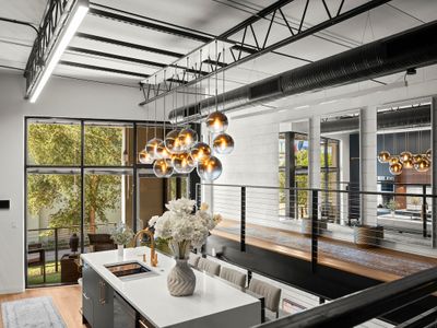 Downtown Tampa – The Luxe Loft in Channelside