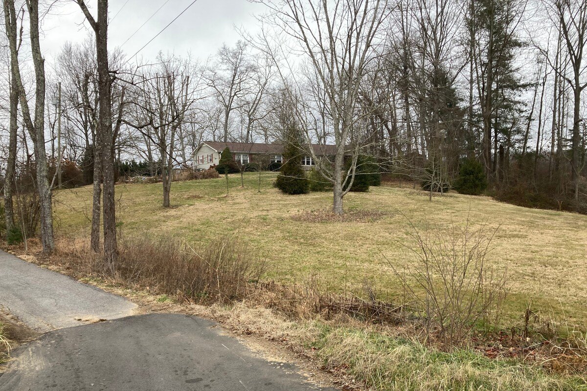 Heart and Hearth Cottage gallery image 3