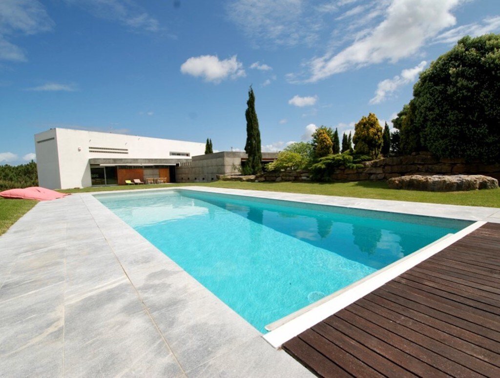 Vale da Praia Beach House, Sea view, Swimming Pool gallery image 5