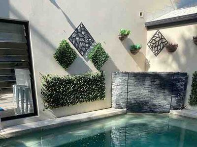 Spacious beach house in beautiful Dicky Beach