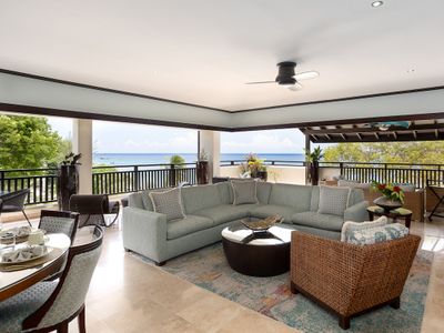 Crowsnest at Coral Cove