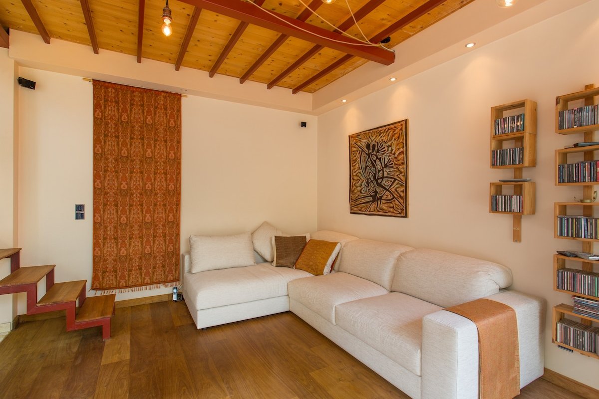 Little hidden paradise in Athens gallery image 4