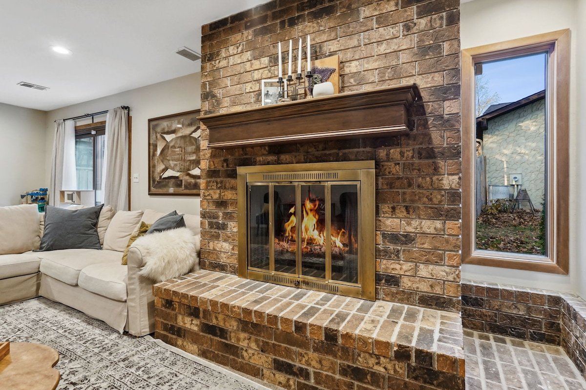 Slice of MN Nice near MSP Airport *Dog Friendly* gallery image 3