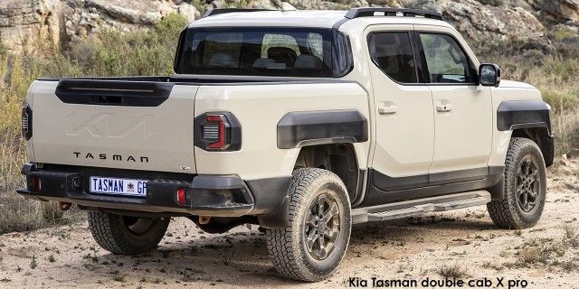 TASMAN 2.2D X-PRO P/U D/C A/T 4X4 gallery image 8