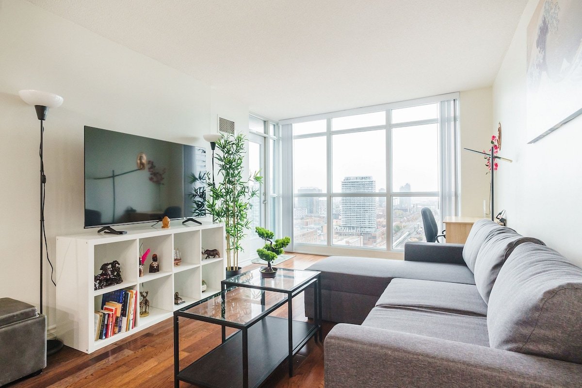 Lakeview2 bed,2 bath Downtown Toronto With Parking gallery image 2