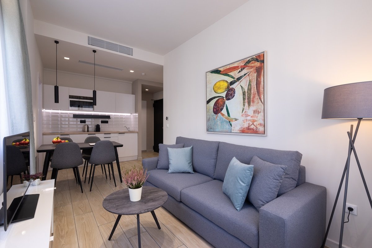 Family 2BDR apartment, central located gallery image 4