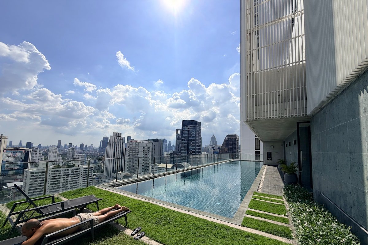 2king beds/sky pool/GYM/T21/Bts+Mrt@ASOK/Sukhumvit gallery image 2