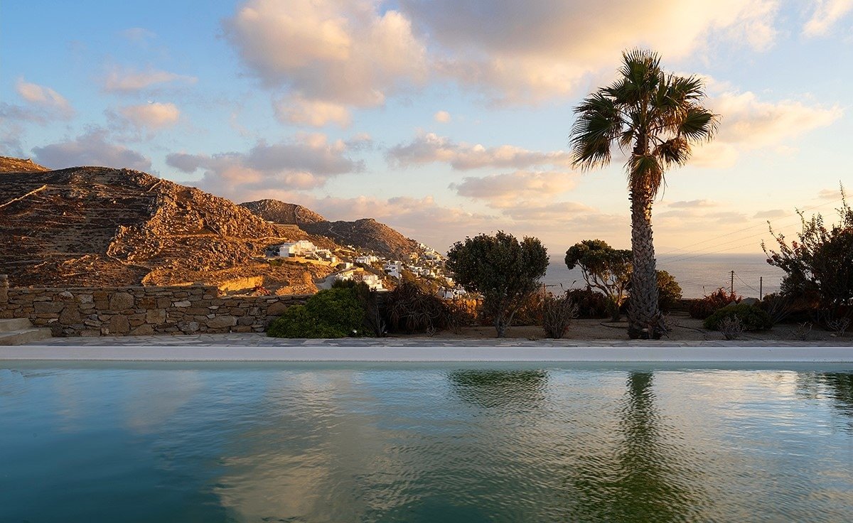 Mykonos 4 bedrooms private Villa in ELIA area!! gallery image 5