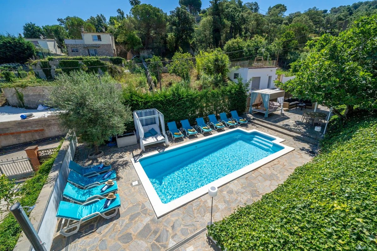 Villa Rustik Lux, Ideal Groups, surrounded by natu gallery image 4