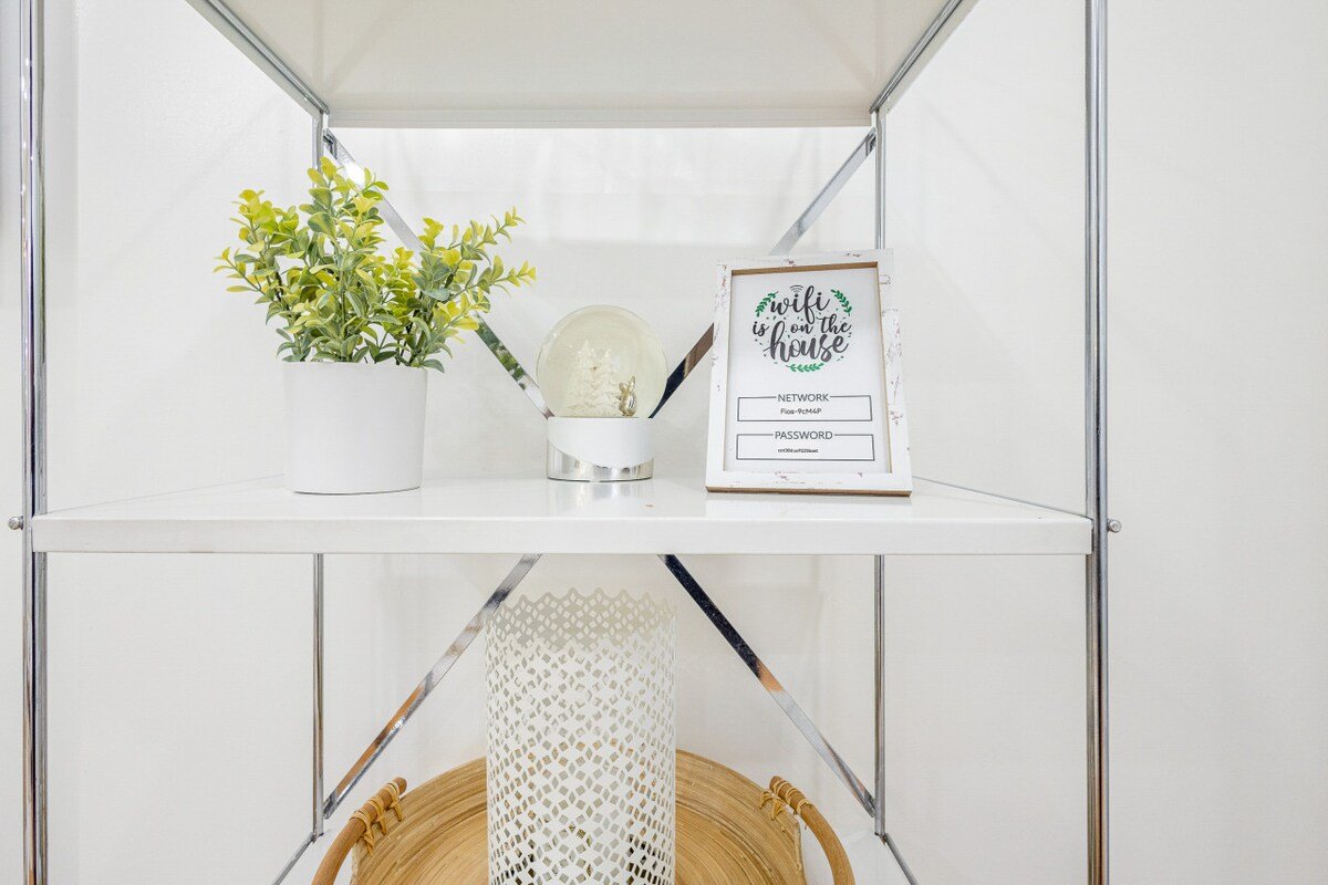 The Brooklyn Townhome I 9 BD 4 BA | Free Parking gallery image 5