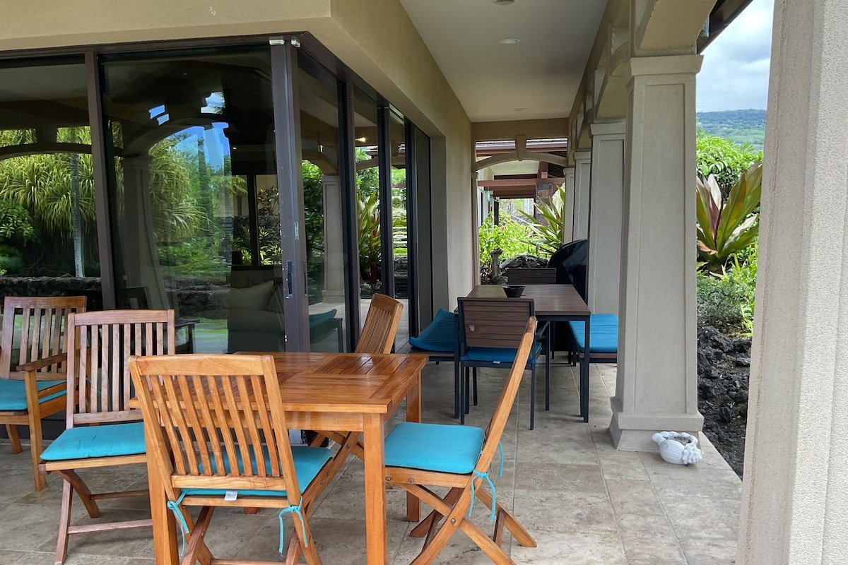 Amazing Oceanfront Estate close to Magic Beach gallery image 5