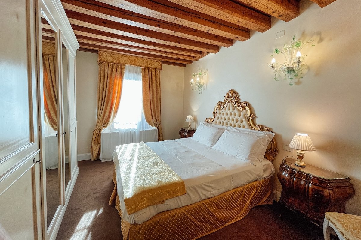 DREAM APARTMENT – SAN MARCO gallery image 2