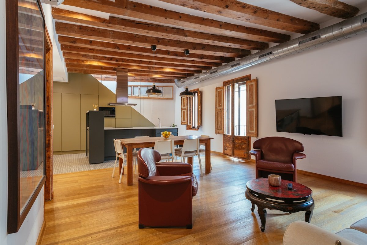 Bella Gothic Terrace gallery image 5