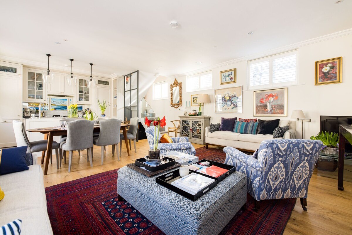 I’m Just a Girl 2 BR Mews House in Notting Hill gallery image 2