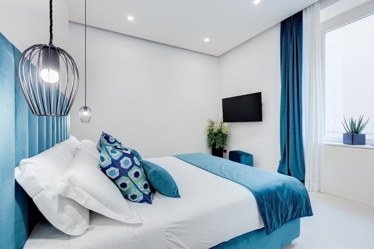 Via Veneto – Spanish Steps -Roma Luma Suite 29 gallery image 4