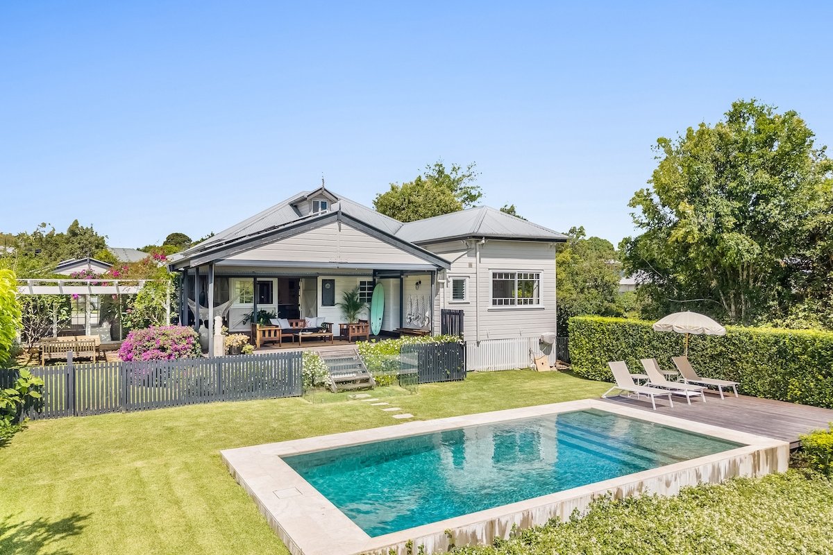 Family home+ Pool+ self-contained studio (nanny) gallery image 2