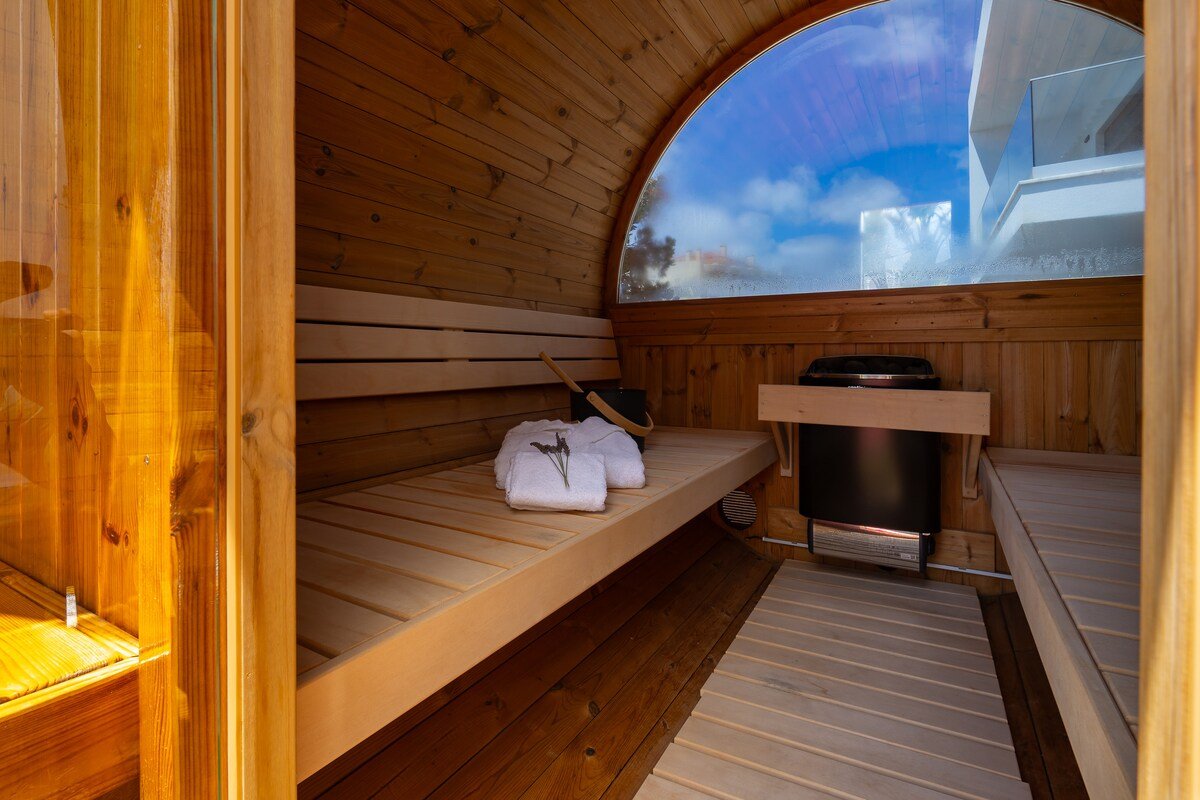 Ericeira Ocean View Villa gallery image 5