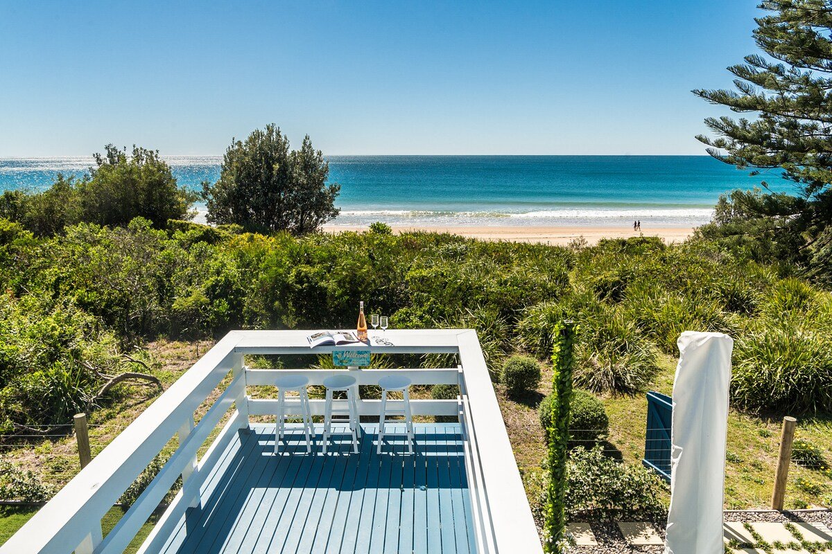 BEACHFRONT oasis with private pool & beach access gallery image 5