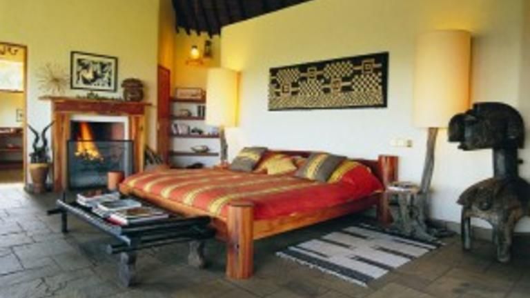 Mugie Lodge - cottage interior