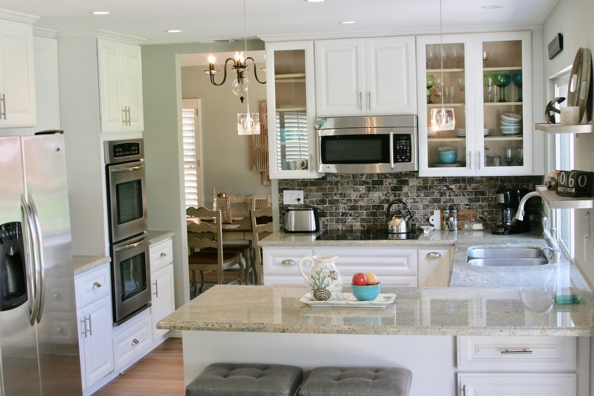 5 mins to Del Mar beach & races! gallery image 5