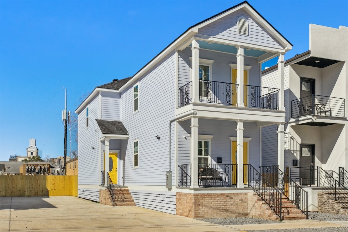 3 New Luxury Homes | 15BR Near Superdome + Parking gallery image 3