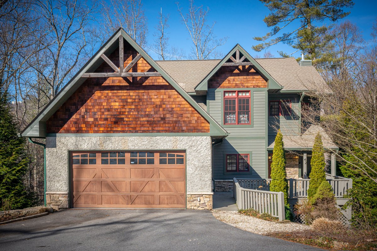 Hidden Creek Craftsman Retreat