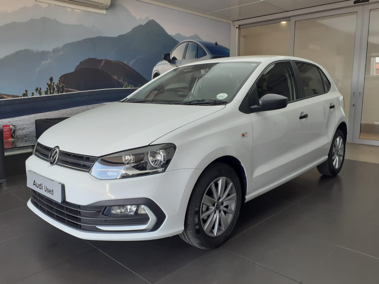 VOLKSWAGEN POLO VIVO 1.4 for Sale in South Africa
