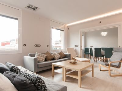 Great flat. Feel as at home in center Barcelona.