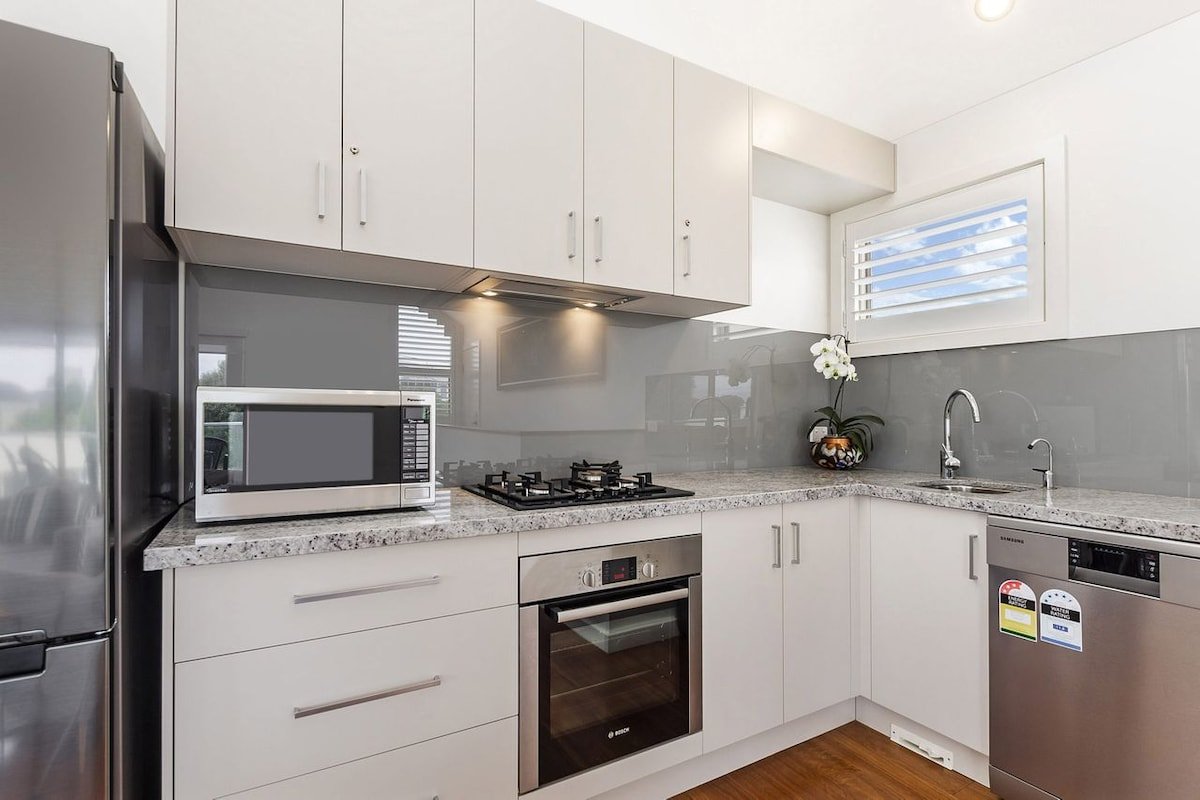 Connolly House gallery image 4