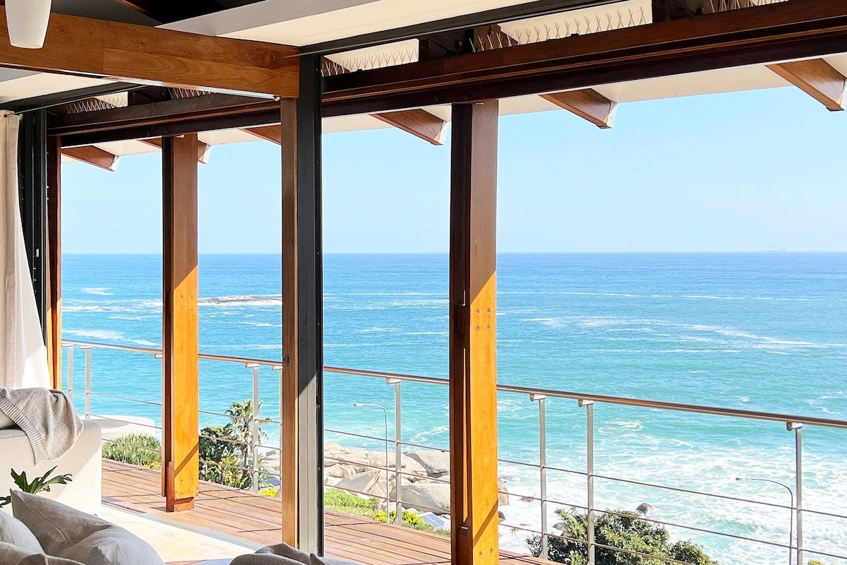 CAPE SOUL VILLA. Beautiful sea-side living gallery image 3