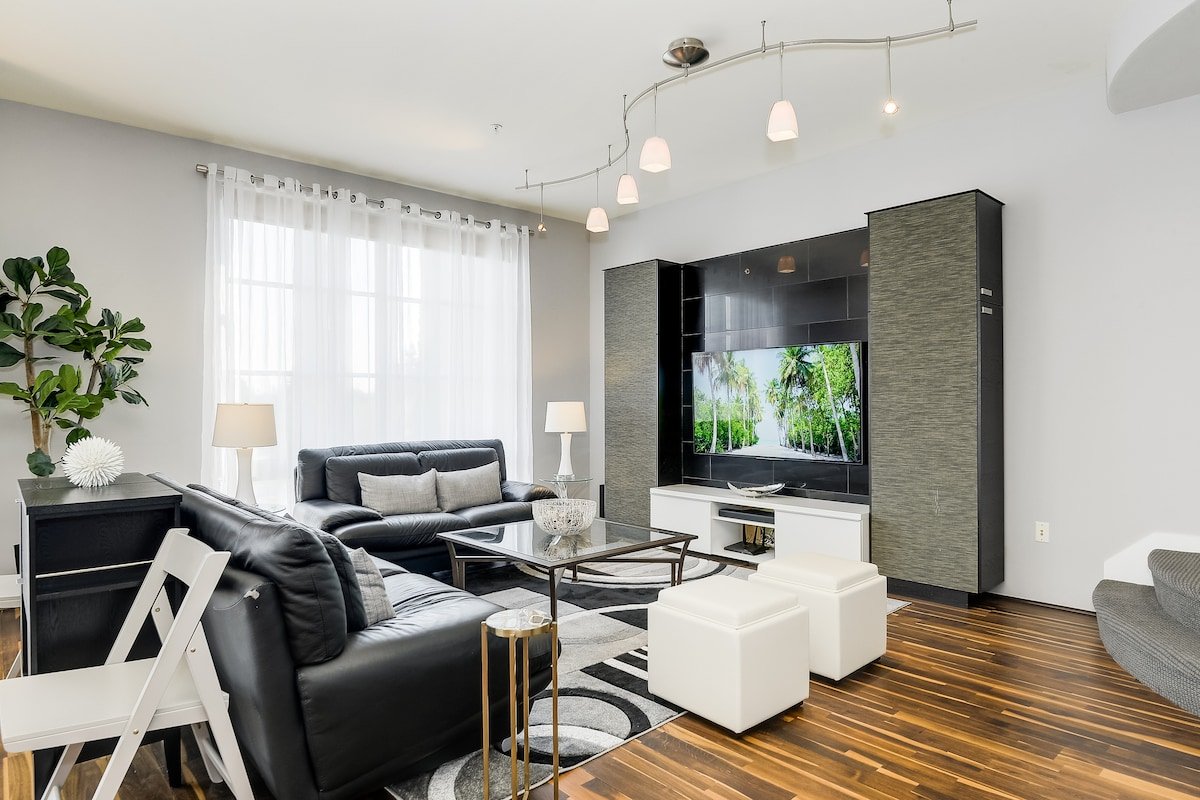 Santana Row Properties #1 – Silicon Valley Getaway gallery image 2