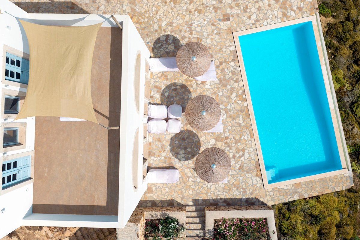 Slow Luxury Patmos Hideaway with panorama and pool gallery image 3