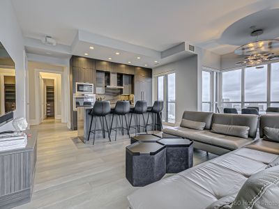 Luxe Downtown Penthouse near CN Tower (1500sq ft)