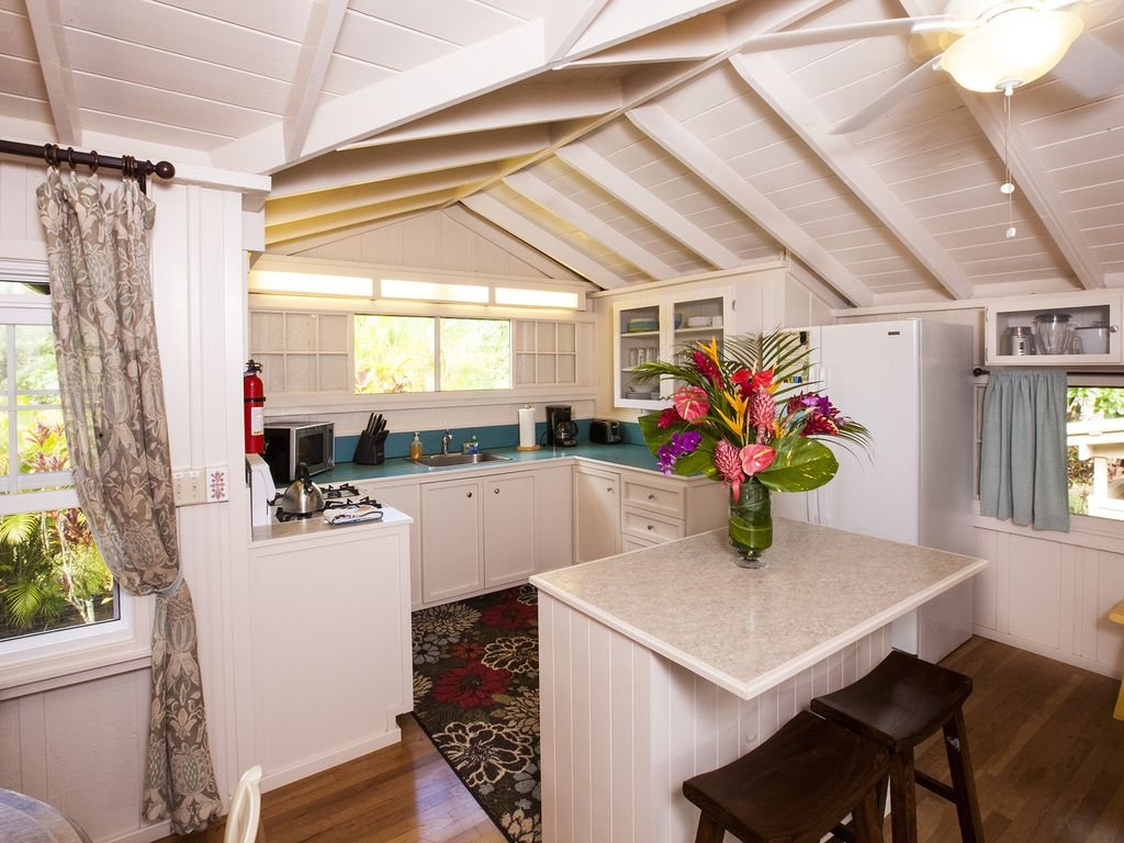 Hanalei Cottage A/C across from HanaleiBay TVR1091 gallery image 5