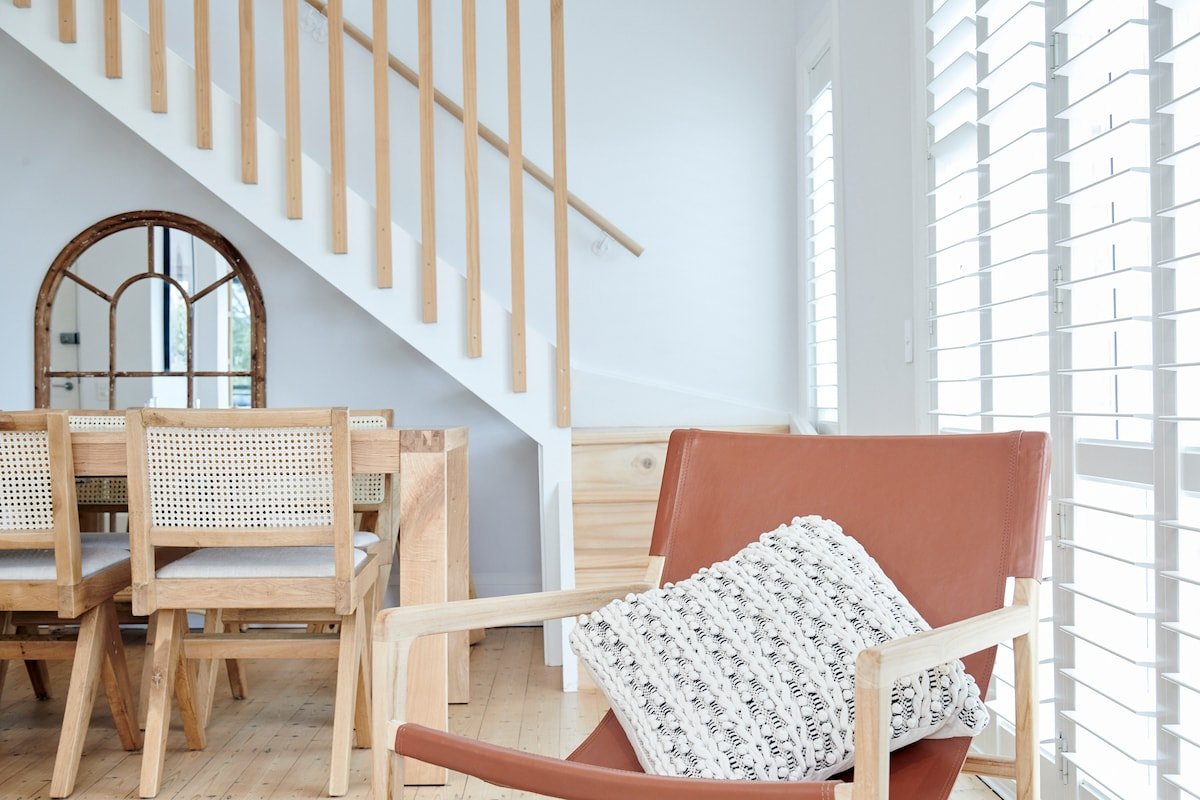 Beachfront 2-storey Penthouse Clovelly “VellyLove” gallery image 5