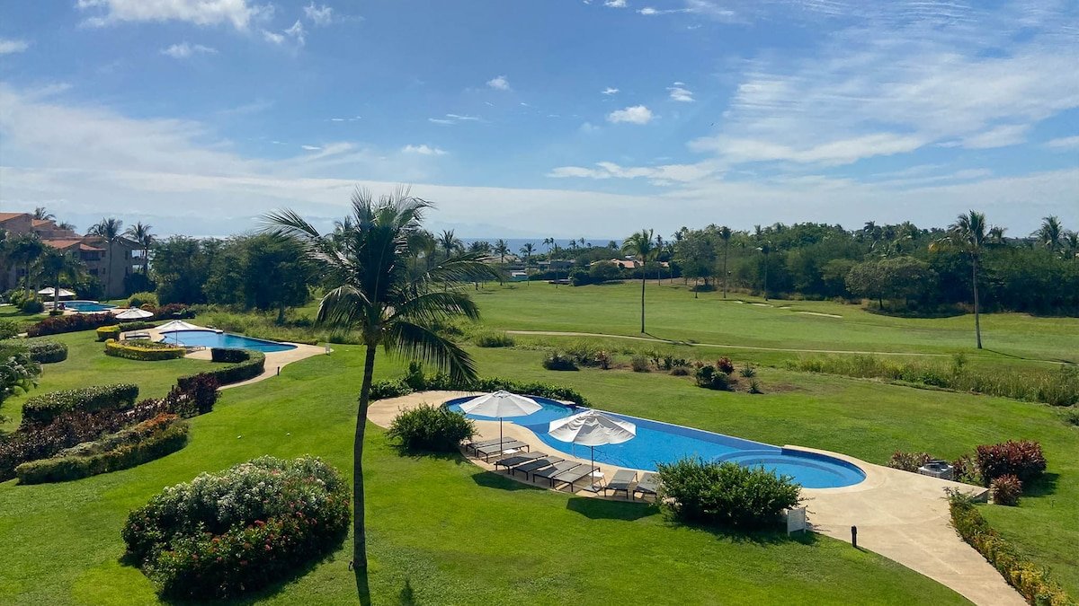 Hacienda De Mita Condo With Ocean Views and Pool gallery image 2