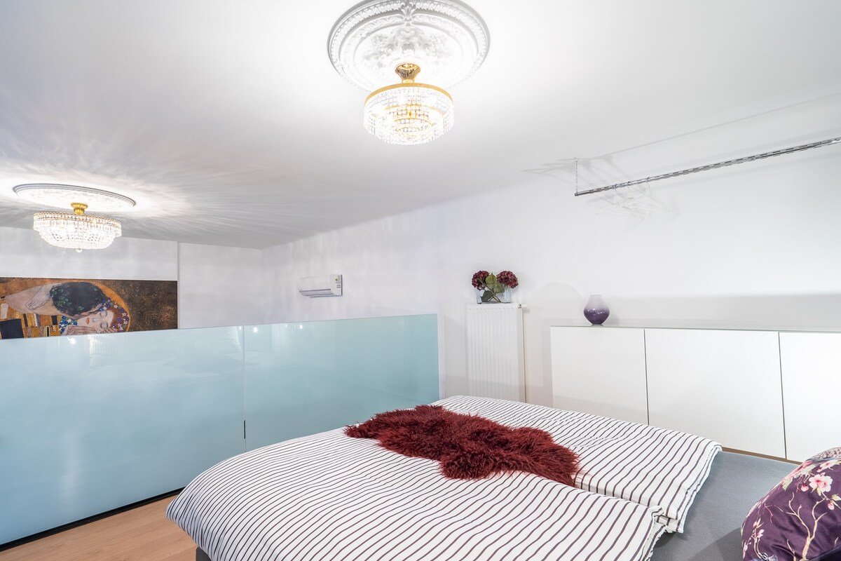 Loft “Der Kuss” im Zentrum Wiens gallery image 4