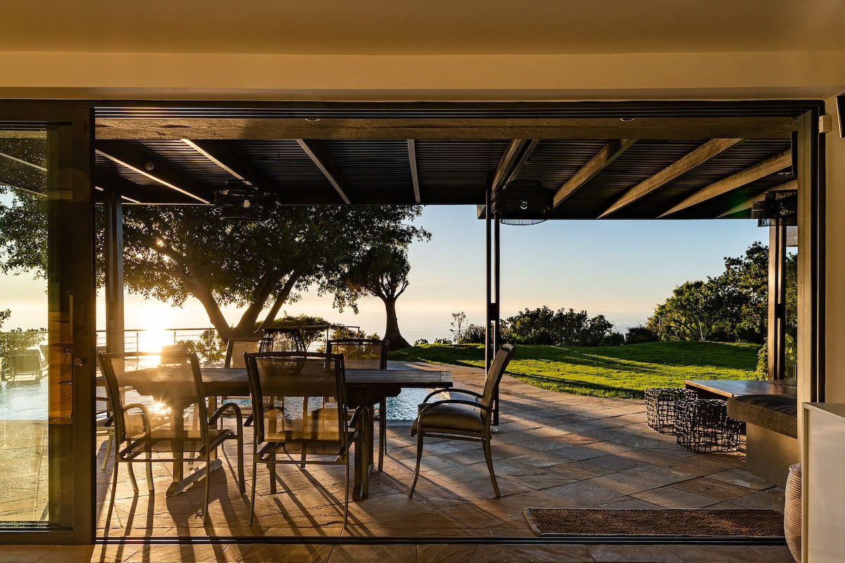 Five Star Villa with Housekeeper, Pool, Jacuzzi, Gym, Sauna gallery image 4