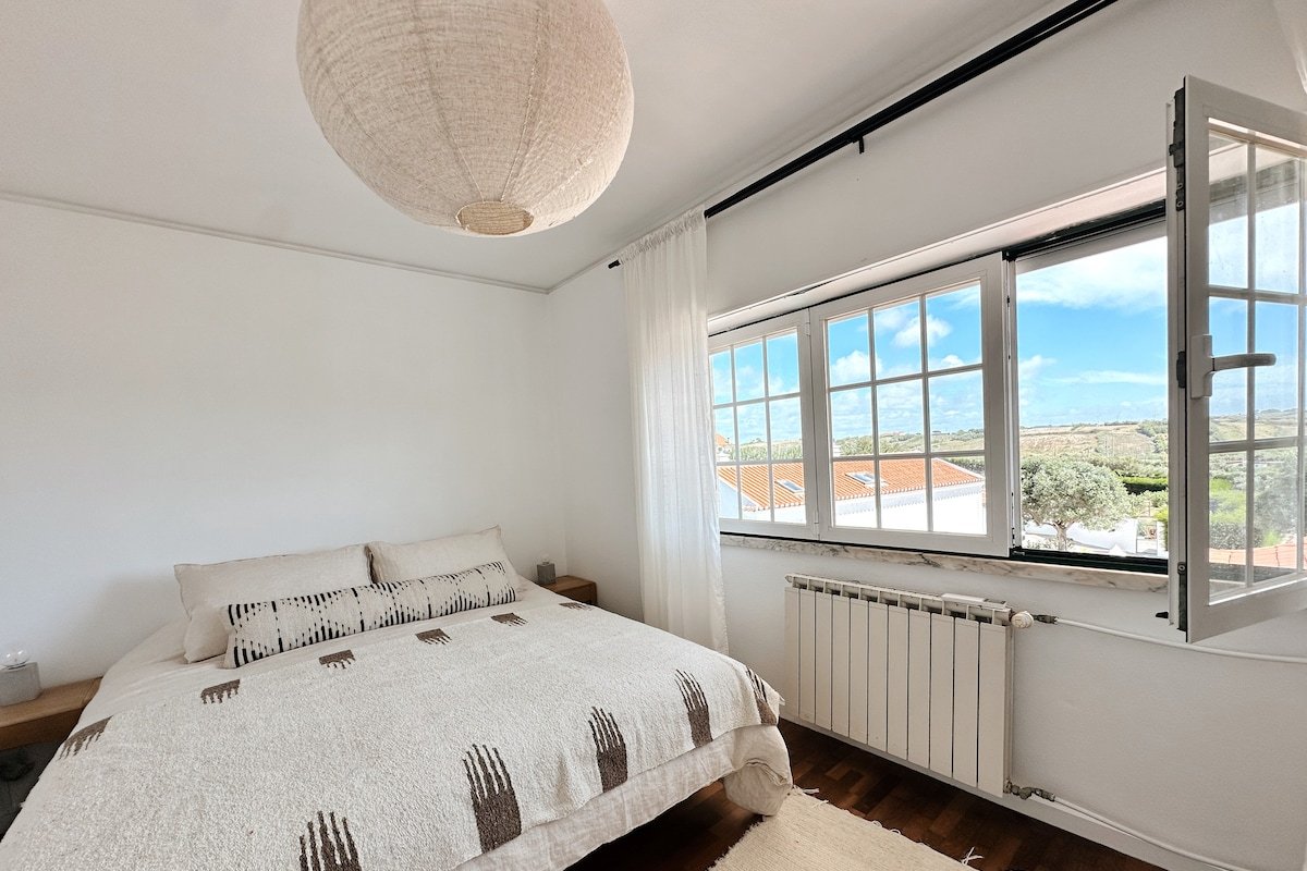 Casa Corazón Serene Seaside Ranch w/Pool Ericeira gallery image 5