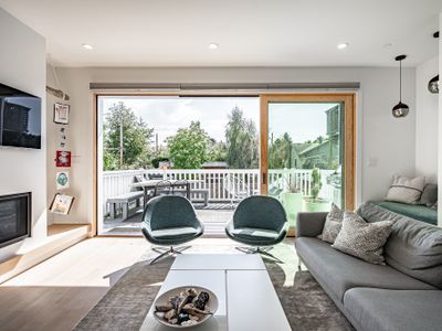 Beautiful New Family home located in heart of Kits