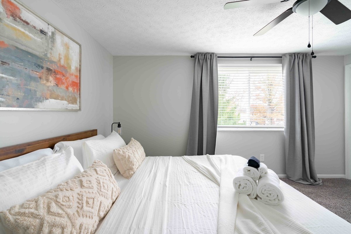 Game room~Minutes to the Zoo~Near Powell/Dublin gallery image 5