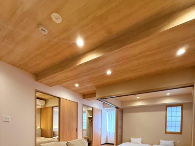 東京楽遊上野民宿/地铁站步行3分钟/上野商圈步行5分/3间卧室套房/浅草东京站银座新宿电车直达