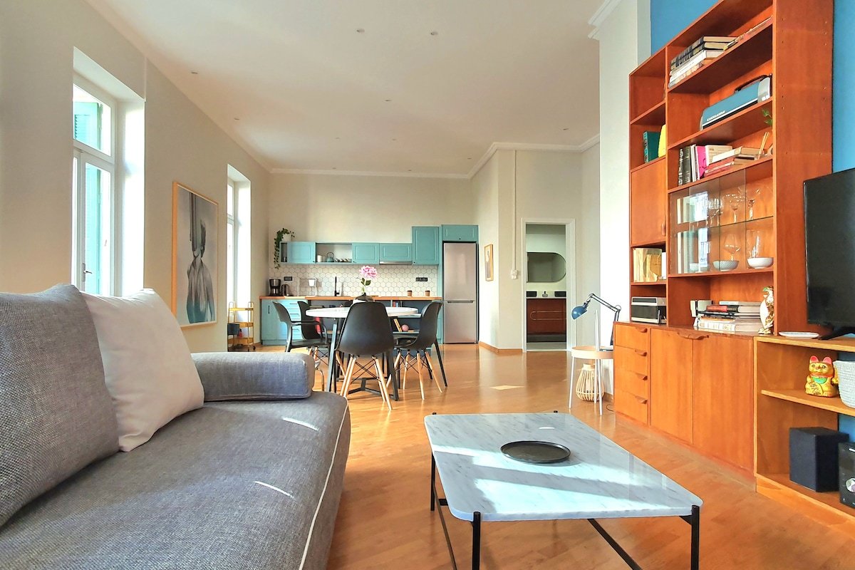 Neoclassical House in the Heart of Athens gallery image 3