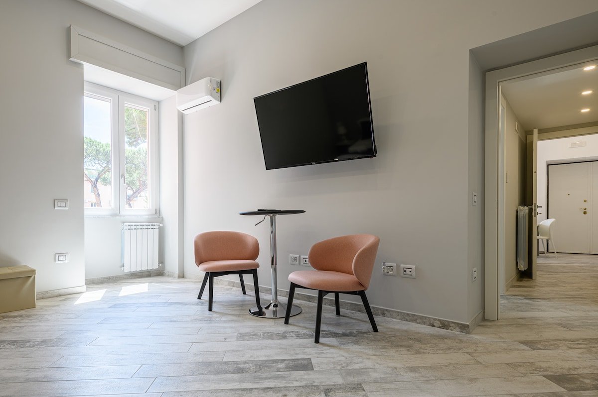 [LUNGOMARE 6min] Suite Deluxe “Miraglia” + Parking gallery image 5