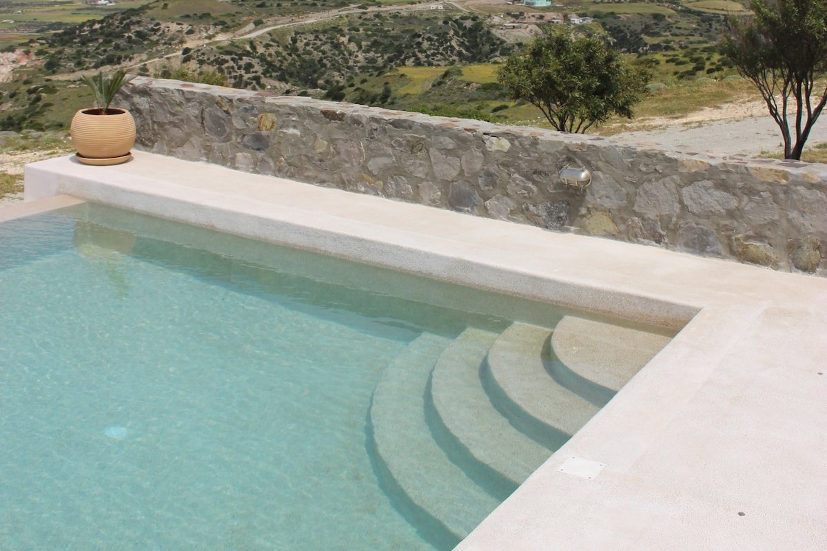 Vardaris Bay View gallery image 5