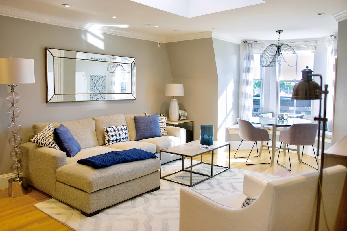 South End Penthouse w/Roofdeck World Cup info! gallery image 2